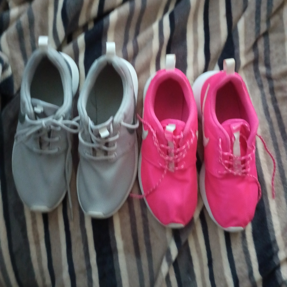 2 for 1 like new nikes